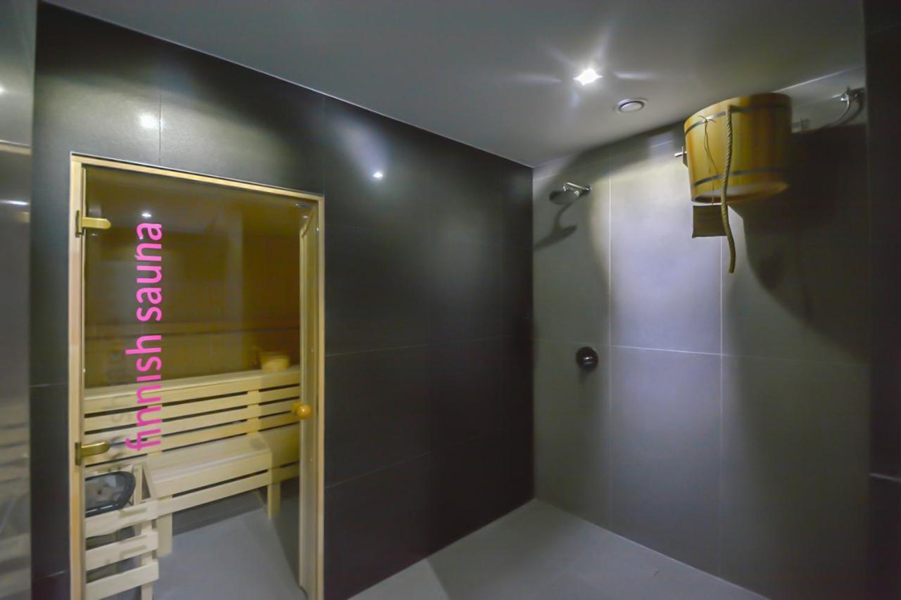Hotel Тичи Екстериор снимка